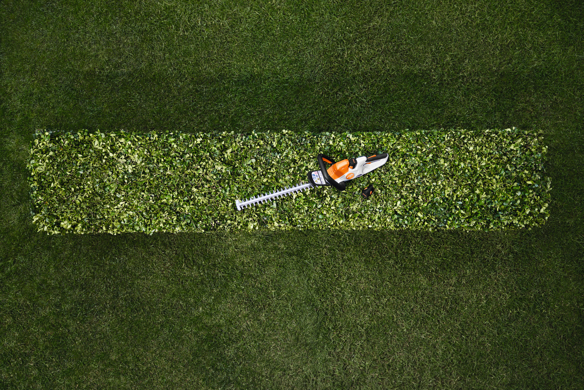 HSA 40 Cordless Hedge Trimmer tool only