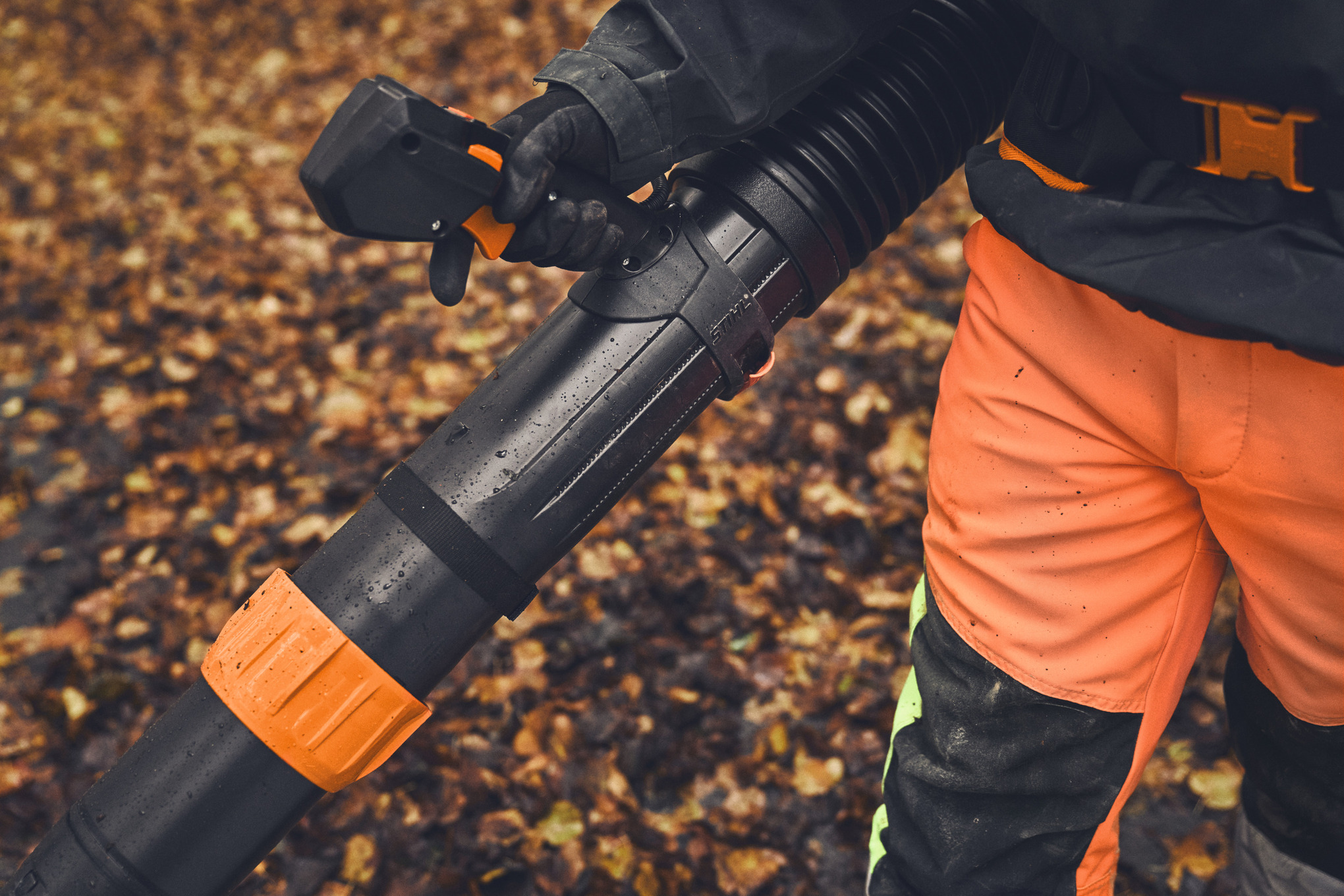 BRA 600 Cordless Backpack Blower tool only