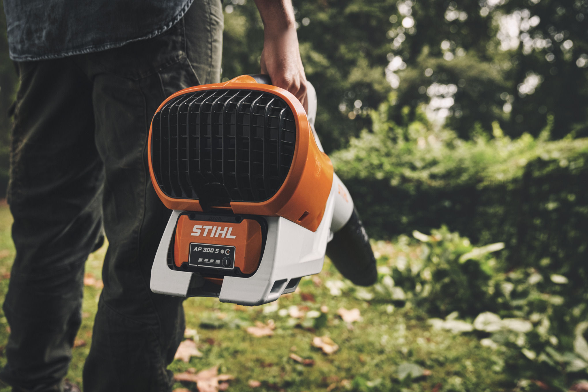 BGA 250 Cordless Blower tool only