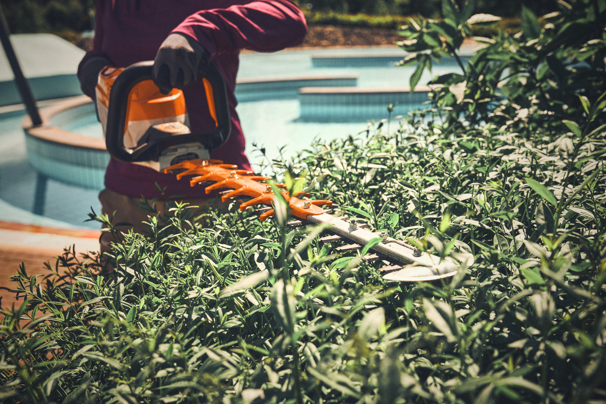 HSA 140 T Cordless Hedge Trimmer tool only