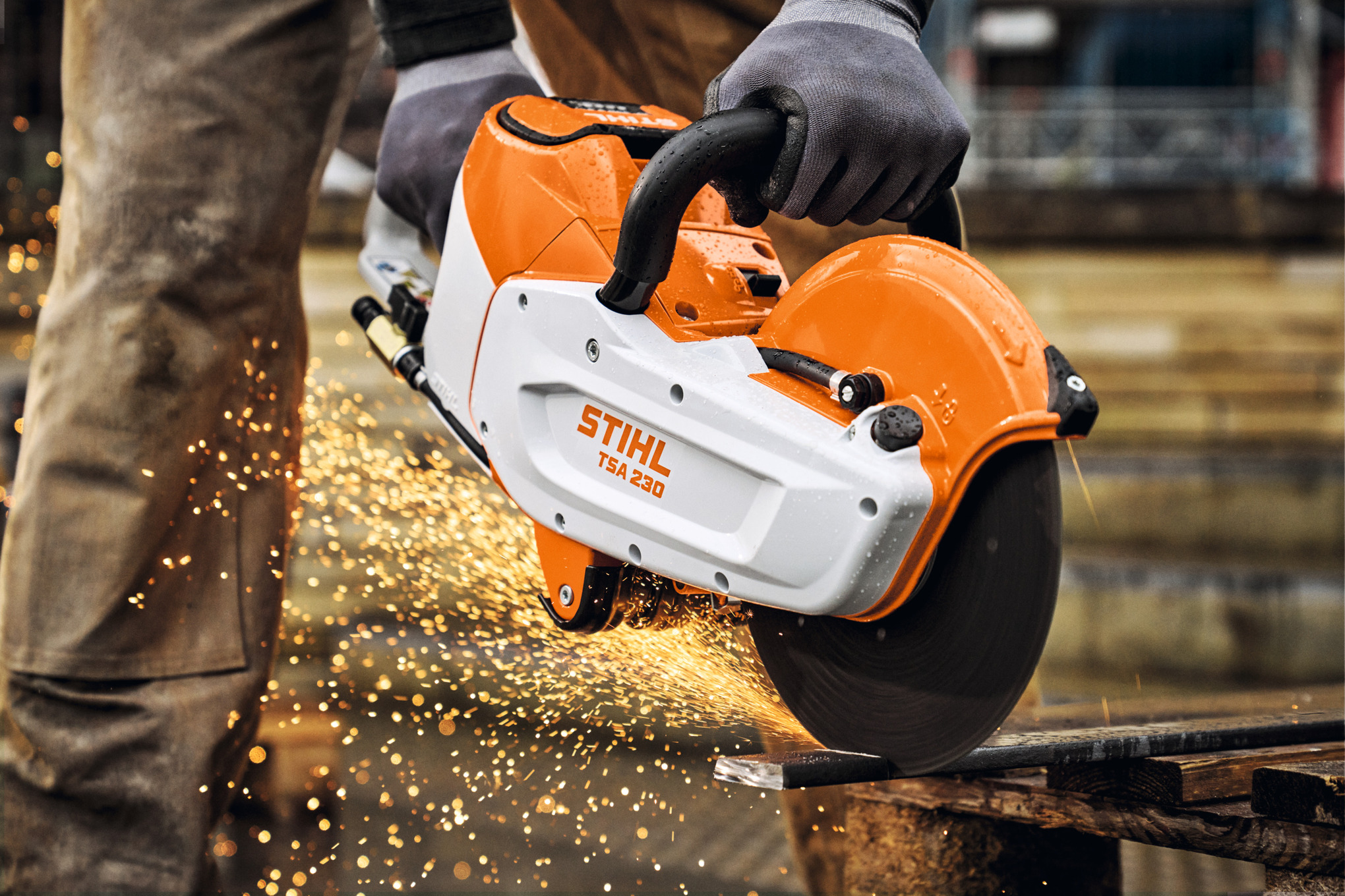 TSA 230 Cordless Cut-Off Machine tool only