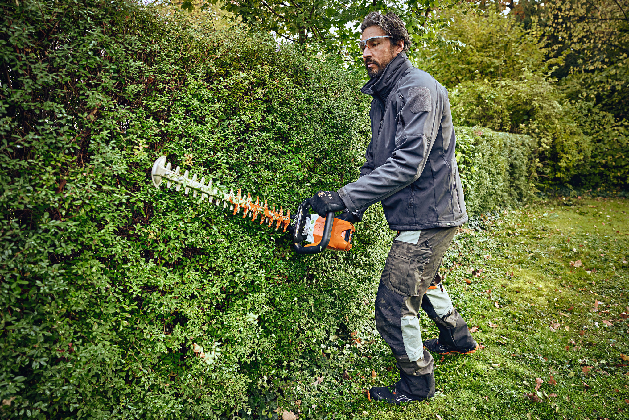 HSA 100 Cordless Hedge Trimmer tool only