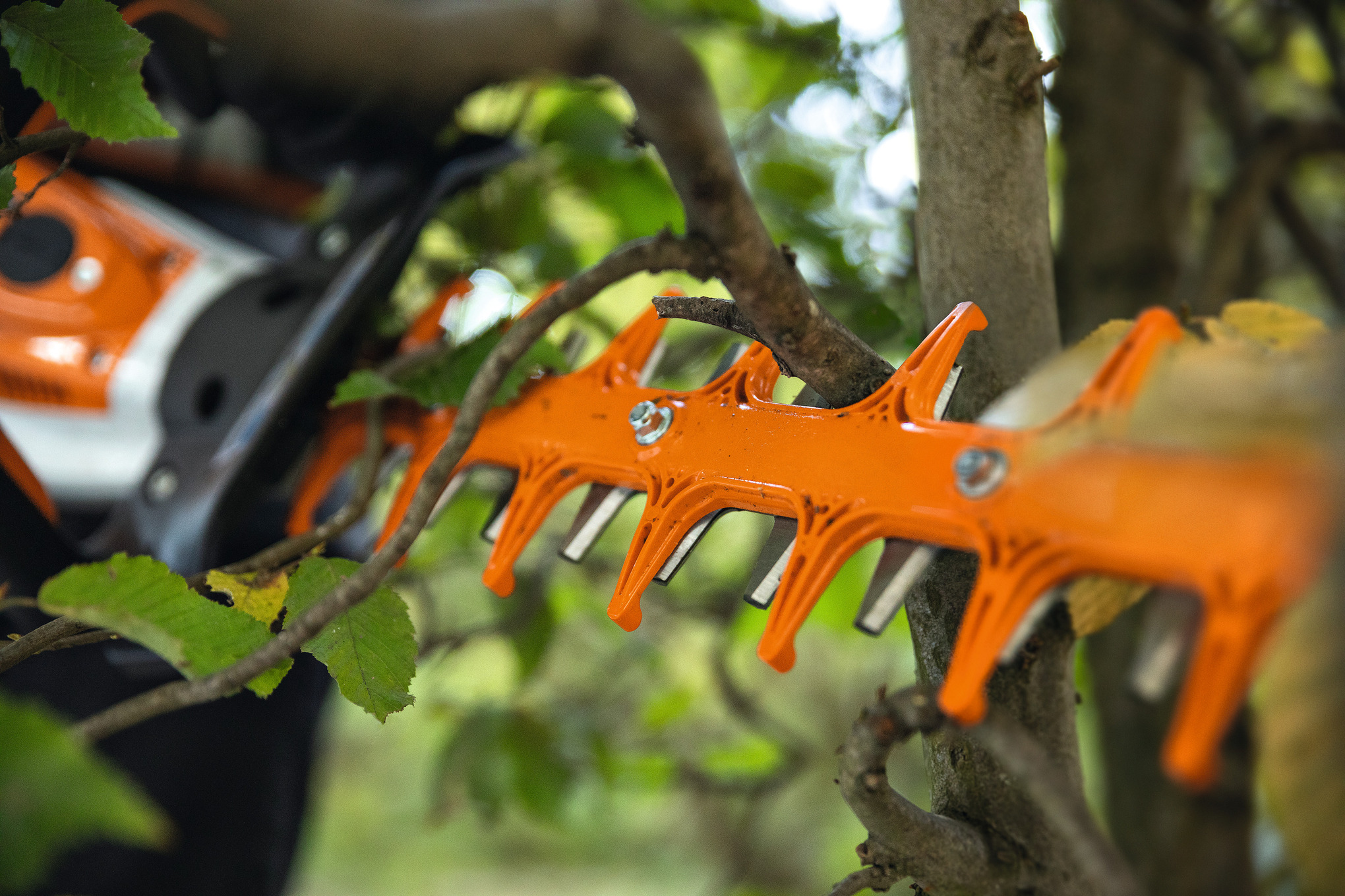 HSA 130 R Cordless Hedge Trimmer tool only