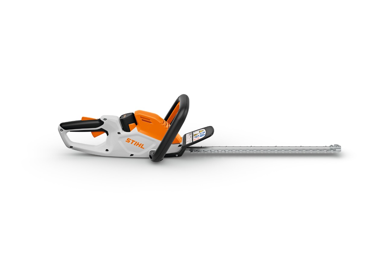 Product image: STIHL HSA 30 cordless hedge trimmer for hedges, shrubs, bushes and low–growing plants in small gardens. 
