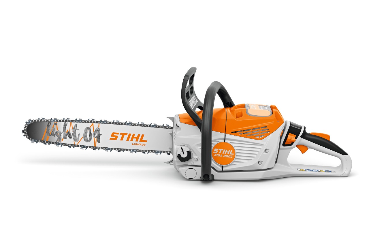 Battery chainsaw MSA 300 C-O with greyed out battery AP 500 S