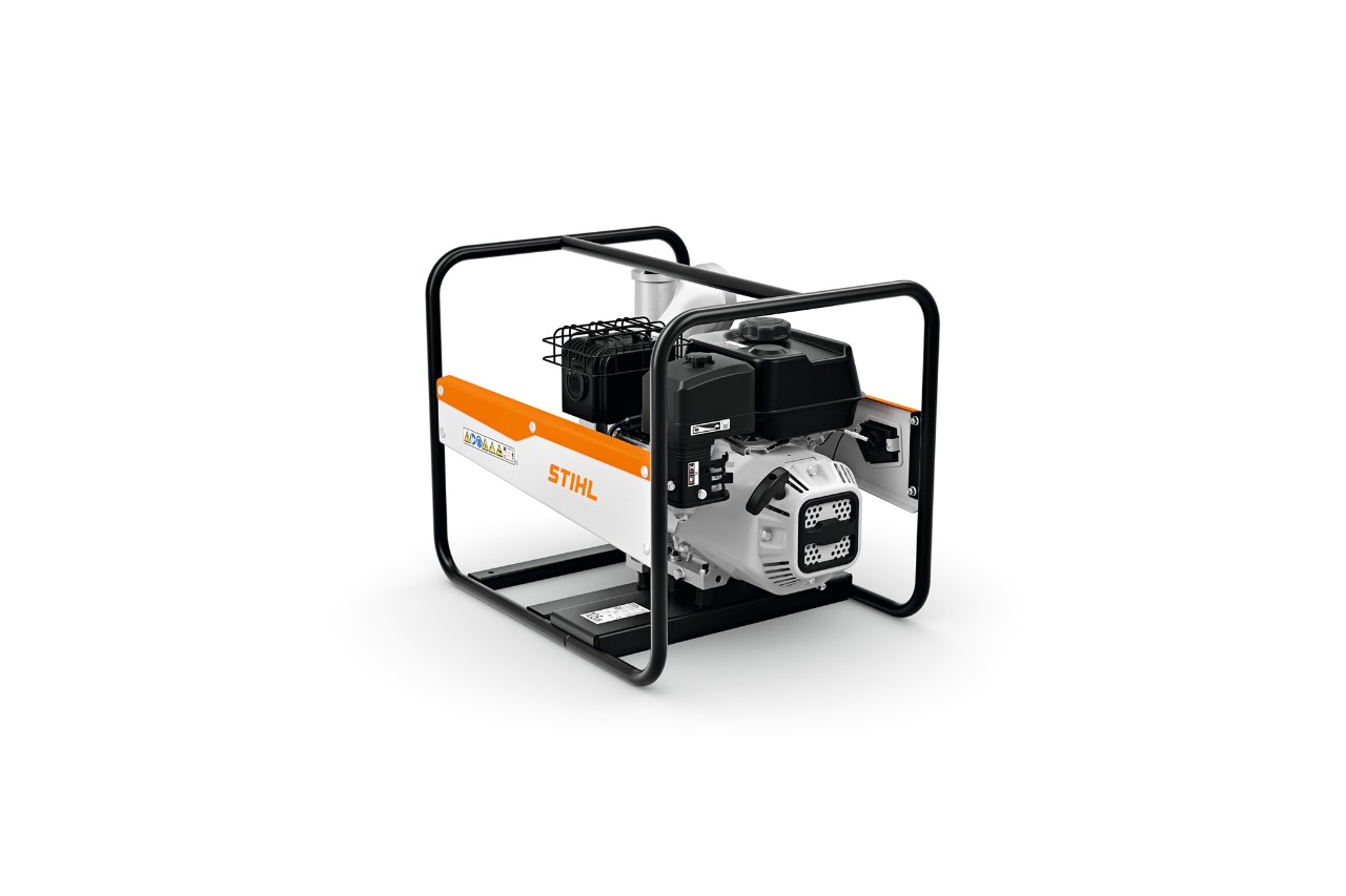 STIHL WP 900 water pump on a white background